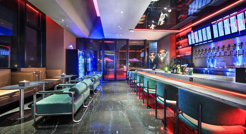 Changsha 长沙梅溪湖麦客达温德姆湖景酒店 Hotel suite