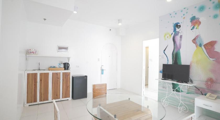 Image of Family Room 3