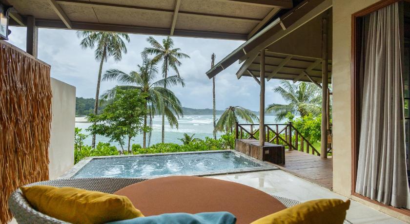 Image of Beachfront Pool Villa 6