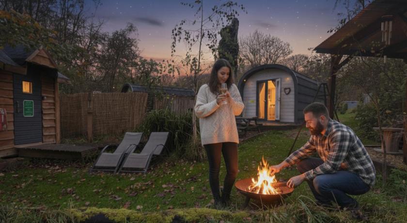 Emlyn's Coppice - Luxury Woodland Glamping