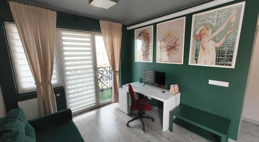Foto YoniHarmony - 2 parking places - Booking Diskon Spesial