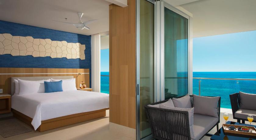 Image of Preferred Club Master Family Suite Ocean View 5