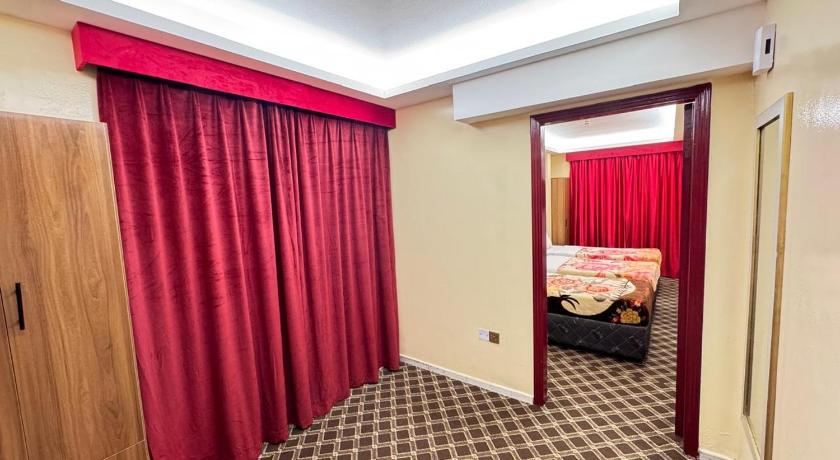 Naif Palace Hotel - image 14