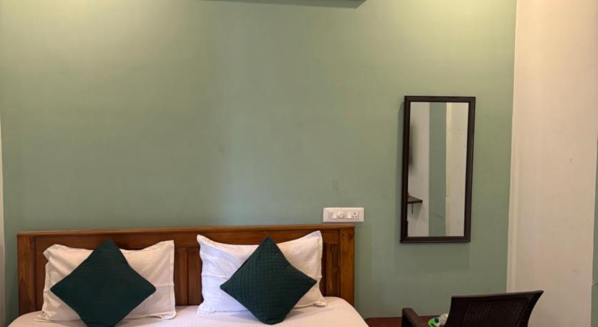 Teja Residency  Near Isha Yoga Foundation - image 12