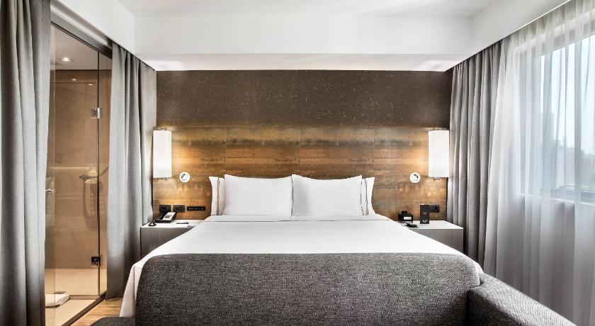 Image of Grand Premium 4