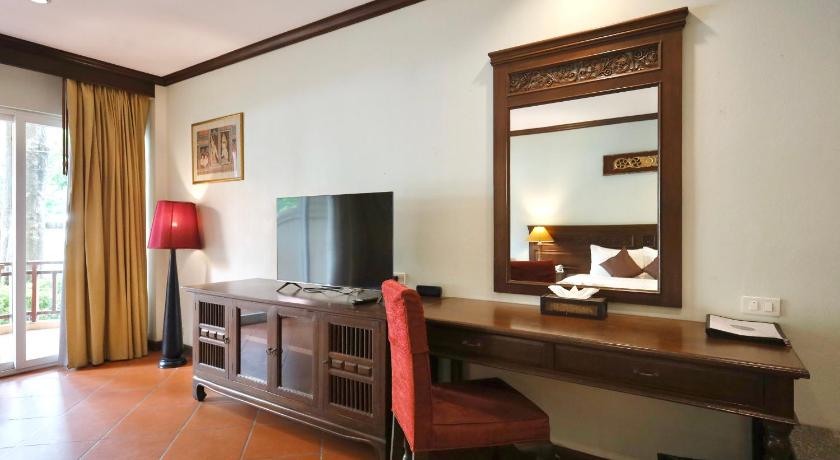 Deluxe szoba kétszemélyes vagy 2 külön ággyal - hozzáféréssel a medencéhez (Deluxe Double or Twin Room with Pool Access) fotója 4