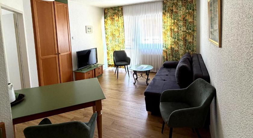 "Suite" numurs (Suite) attēls 1