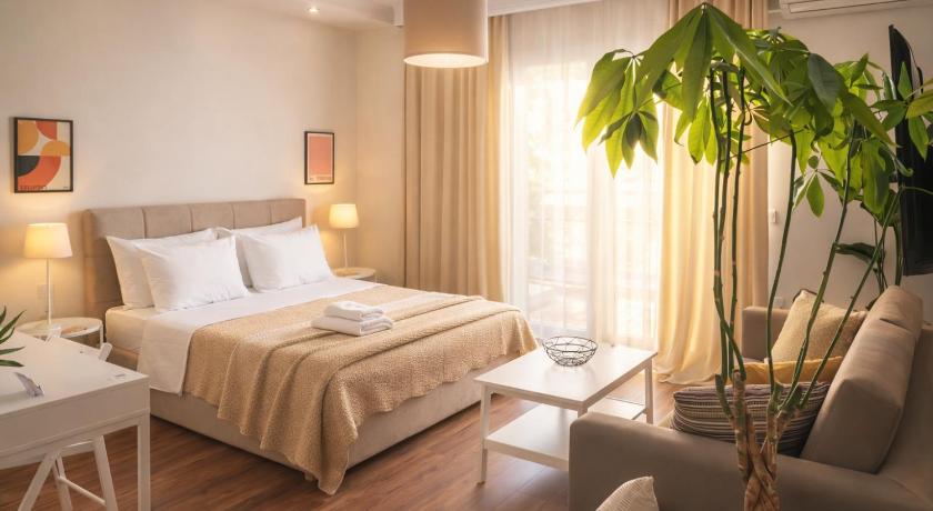 Harmony Central Stay with Parking - Meno Homes 6A