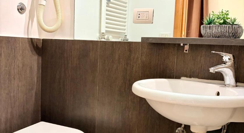 Image of Triple Room 11