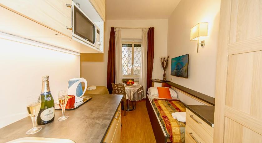 Image of Triple Room 4