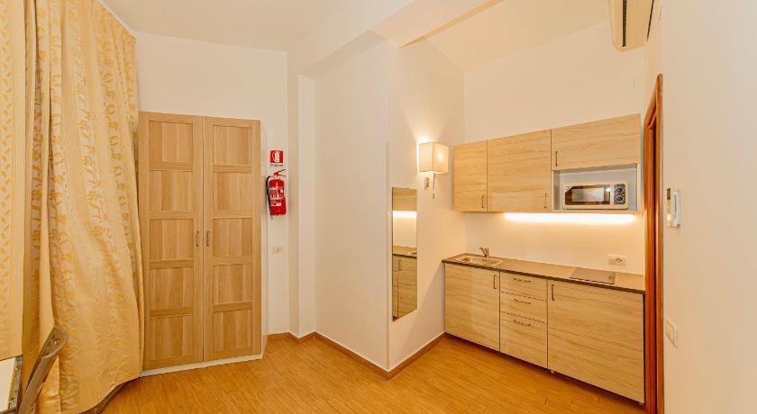 Image of One-Bedroom Apartment 5
