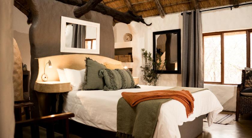 LittleBush Private Lodge
