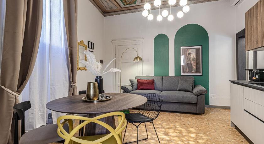 Affresko Apartment