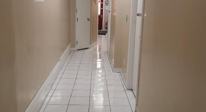 รูปของห้องพักเตียงใหญ่ (Double Room) 12