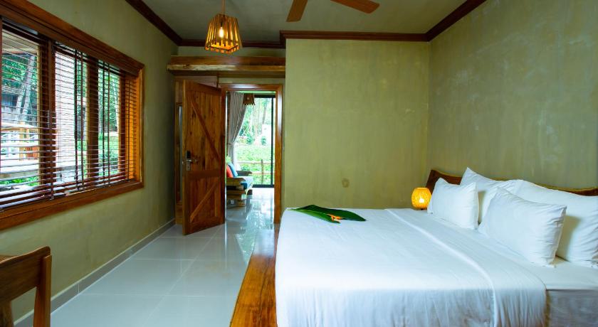 Image of Family Four-Bedroom Villa 4