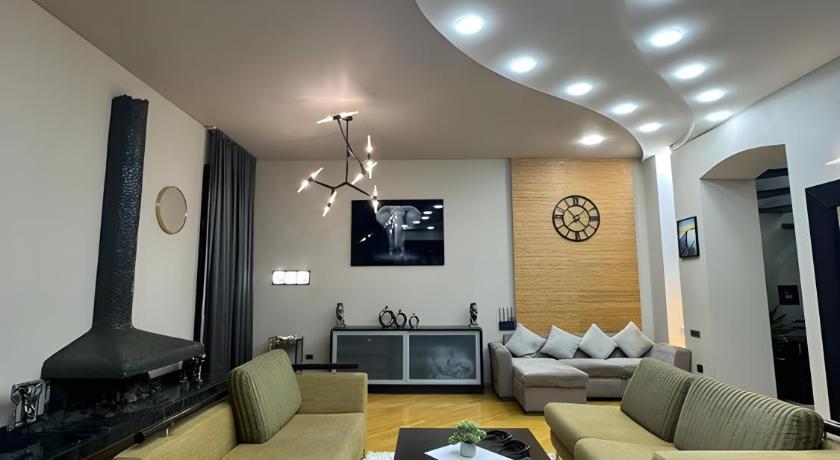 Nizami Central Apartments by Bakhtiyar