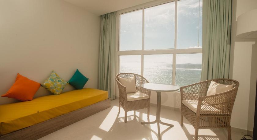 Image of Standard Double or Twin Room with Sea View 4
