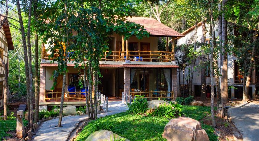 Image of Family Four-Bedroom Villa 15