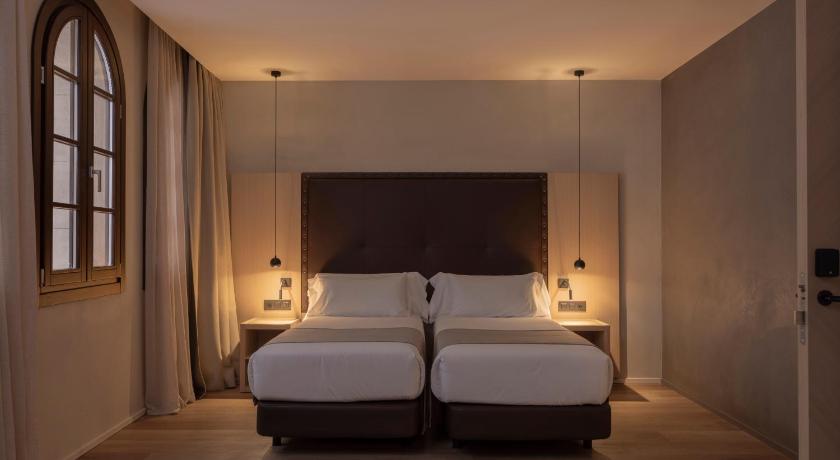 Superior szoba kétszemélyes ággyal vagy 2 külön ággyal (Superior Double or Twin Room) fotója 0
