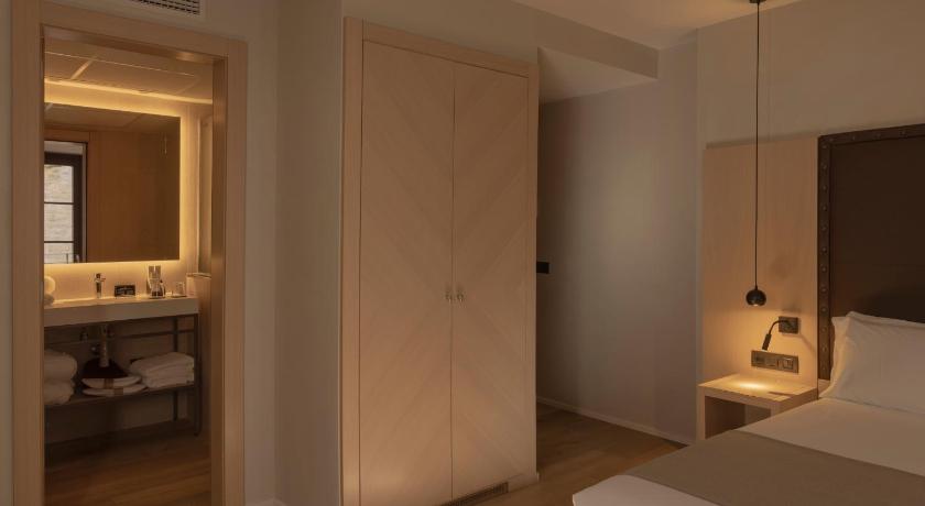 Superior szoba kétszemélyes ággyal vagy 2 külön ággyal (Superior Double or Twin Room) fotója 17