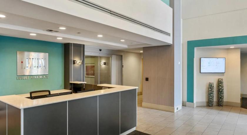 알링턴 (VA) Prime Location Apt Steps from Pentagon City Metro 3성급 숙소 수영장