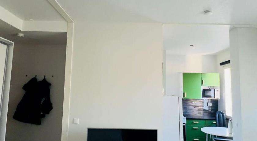 Helmi Haven Modern Studio Myyrmaki 15 min to Airport