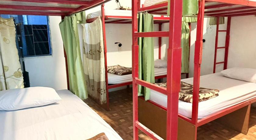 Image of Single Bed in Mixed Dormitory Room 0
