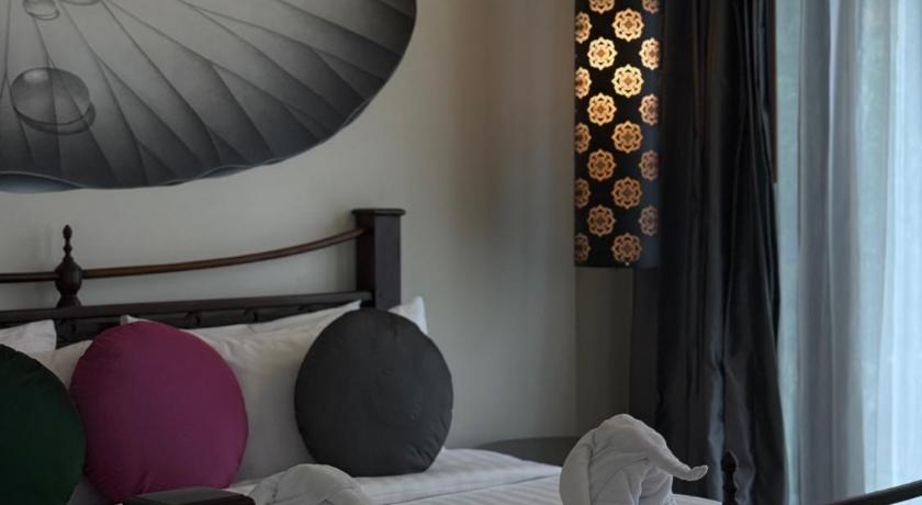 Image of Suite 14