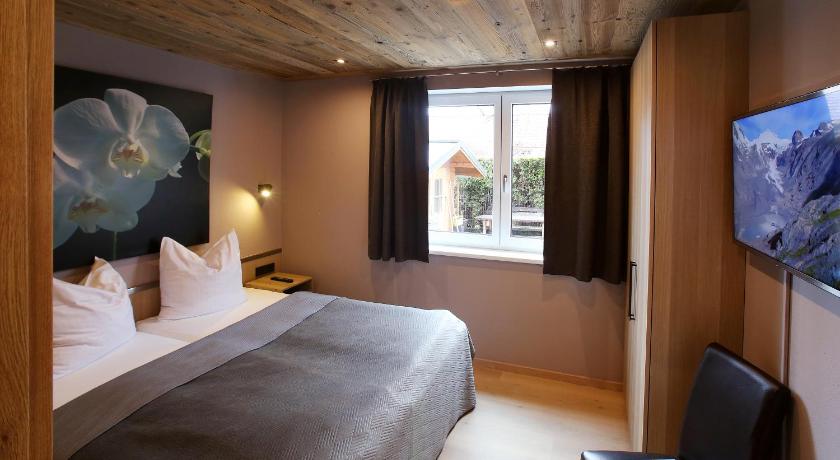 Image of One-Bedroom Apartment with Terrace 0