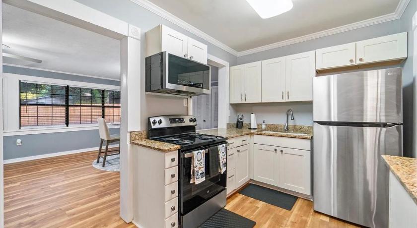 해티스버그 (MS) Cozy, Spacious,and Family, Friendly 3BR Home 3성급 숙소 외관