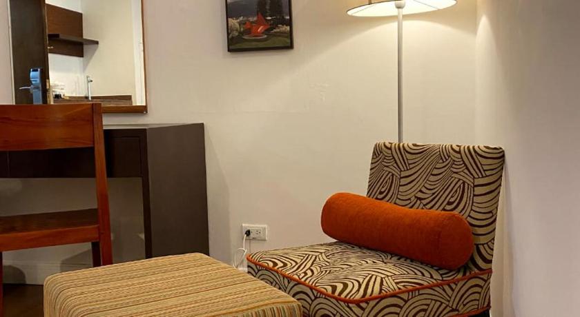 Image of Deluxe Suite 7