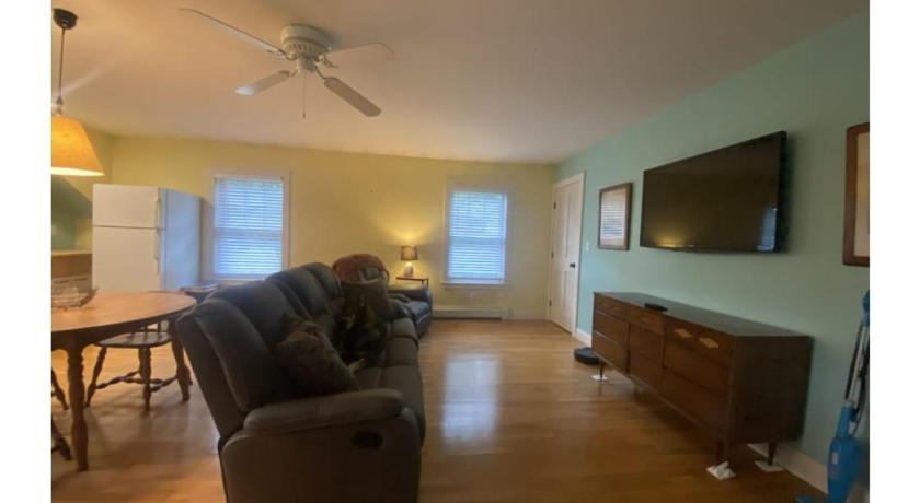 ヨーク (ME) Cozy In-Law Suite Near York Beaches 3つ星 宿泊施設 客室