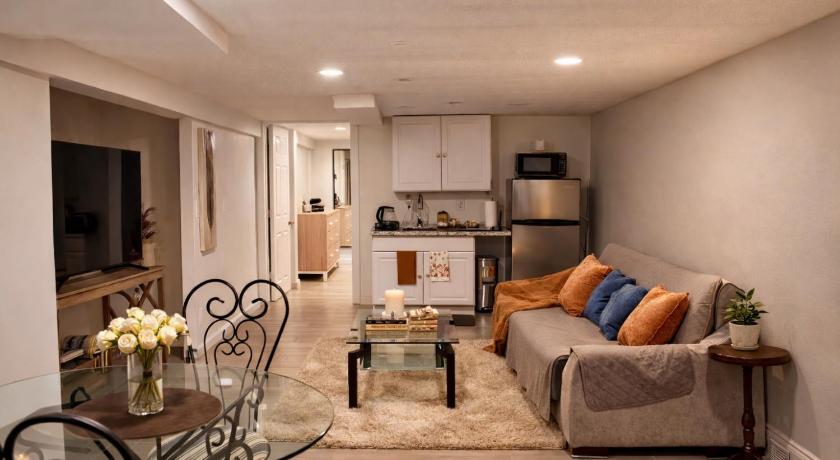코람 (NY) Kaikay's Home, 20 minutes from Beaches &WaterPark 숙소 객실