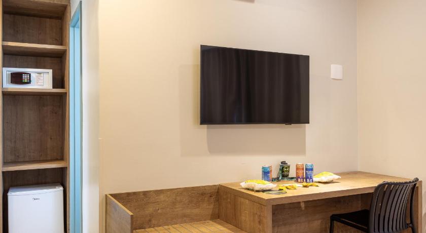 Image of Habitación Doble Superior con balcón (Superior Double Room with Balcony) 6