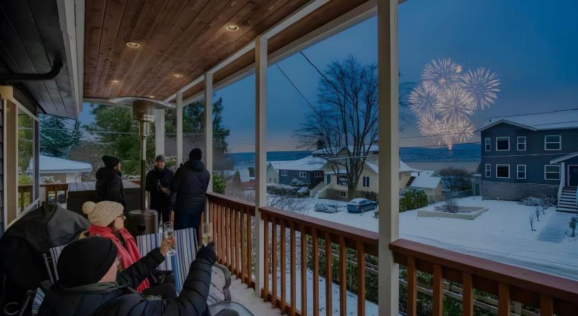 시애틀 (WA) Rainier Beach 6BR and 3BA Spacious Lake View Home, 15min FIFA World Cup Ready, Fireplaces & Nearby A 5성급 숙소 부대시설