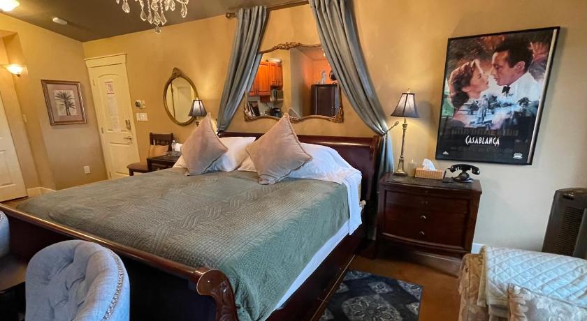 Image of King Suite 3
