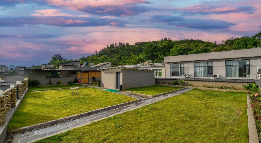 安順 黄果树阅山逸舍民宿Huangguoshu Yueshan Yishe B&B ゲストハウス レストラン