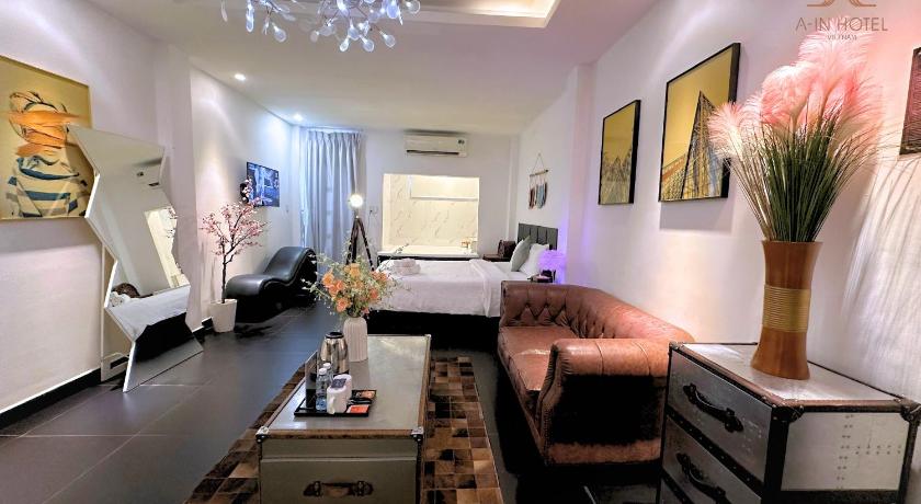 A In Hotel Glamour – Ho Chi Minh City