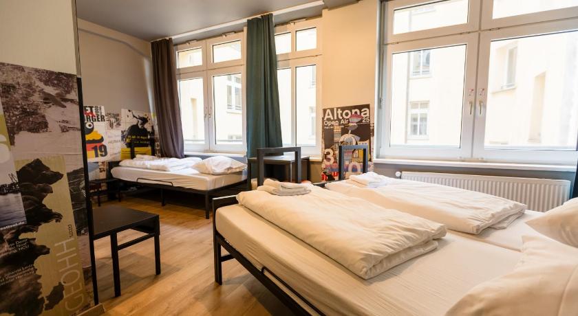 Image of Triple Room 0