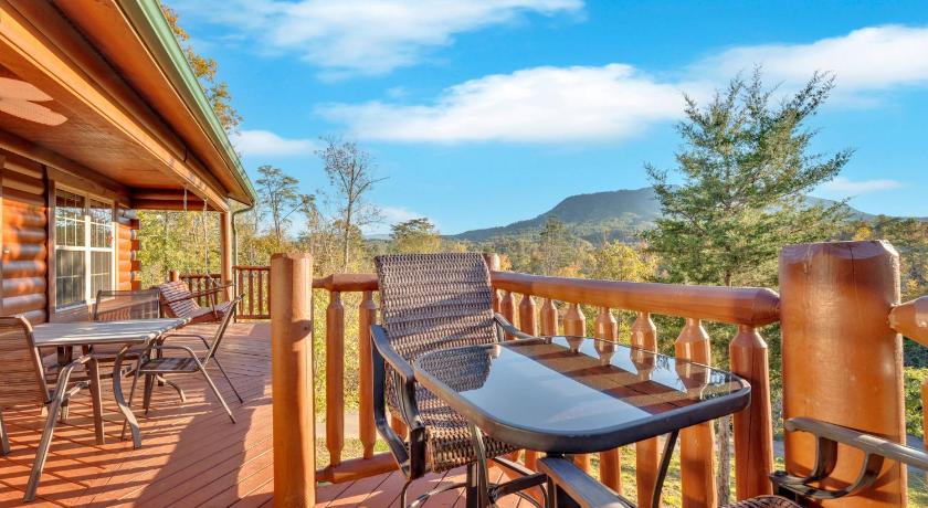 Sevierville Stunning 4BR Cabin Bluff Mtn Views Sevierville 4-Star Accommodation lobby