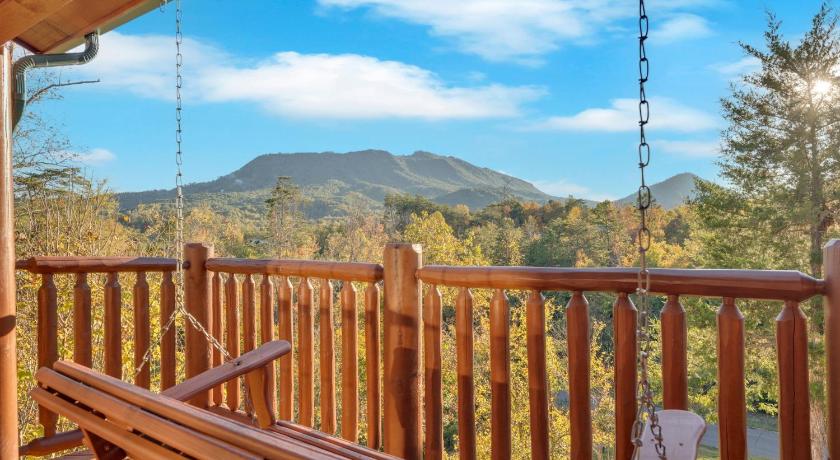 Sevierville Stunning 4BR Cabin Bluff Mtn Views Sevierville 4-Star Accommodation amenity