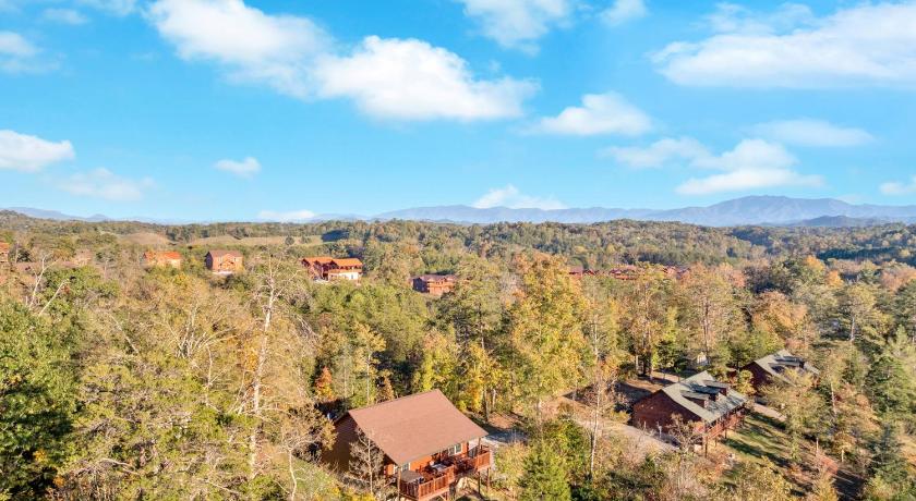 Sevierville Stunning 4BR Cabin Bluff Mtn Views Sevierville 4-Star Accommodation amenity