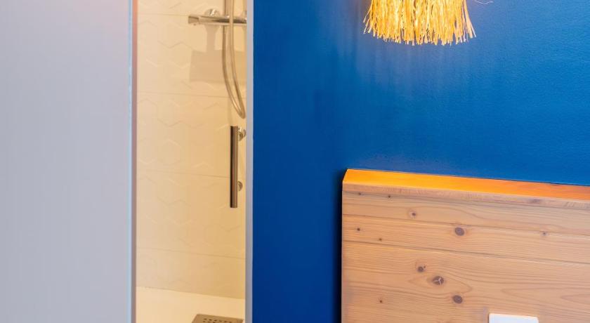 Image de Chambre Double avec Lit d'Appoint - Vue sur Ville (Double Room with Extra Bed - City View) 5