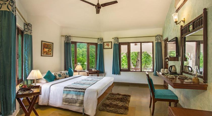 The Riverview Retreat Corbett by Leisure Hotels