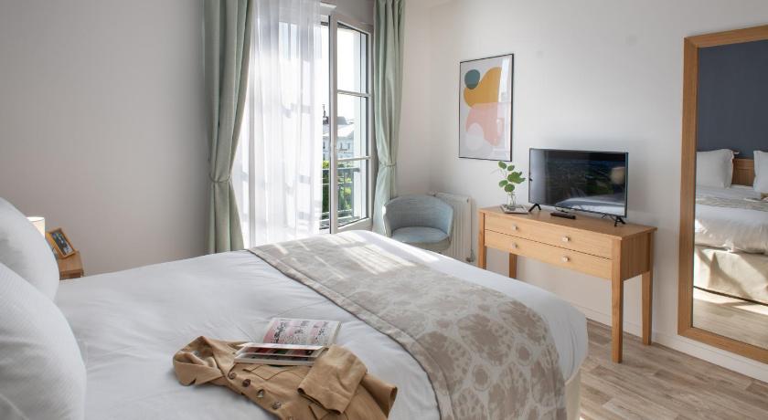 Image of One-Bedroom Apartment 1