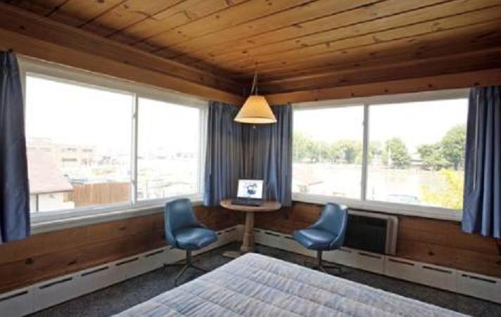 克林顿港 Arlington Inn 2星级 住宿 大堂