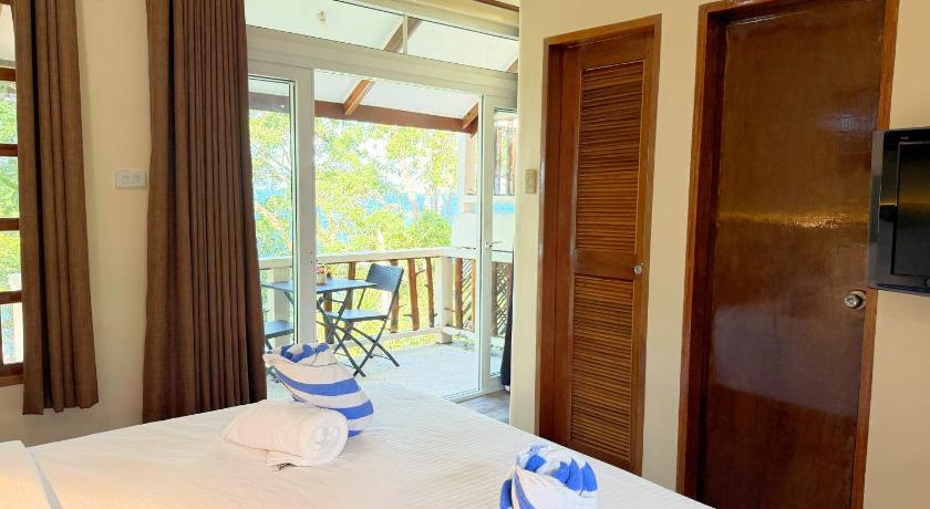 Image of Seaview 17