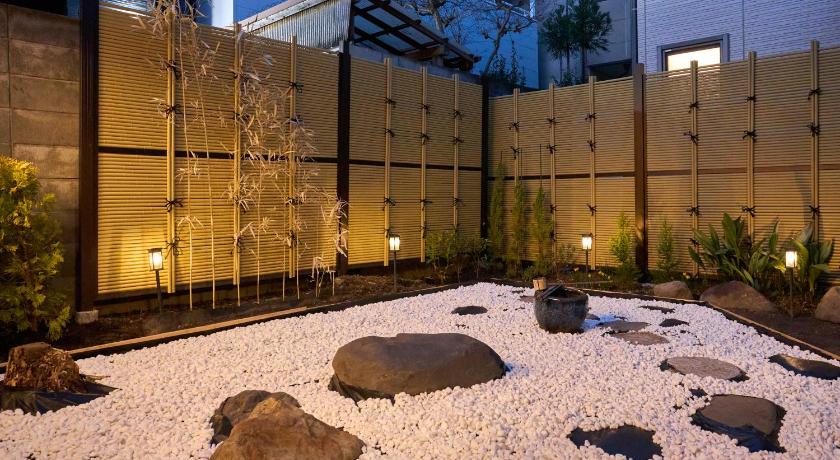 Villa near Kinkakuji Pets OK free Parking 金閣寺周辺 貸切町屋 ペットOK 無料駐車場