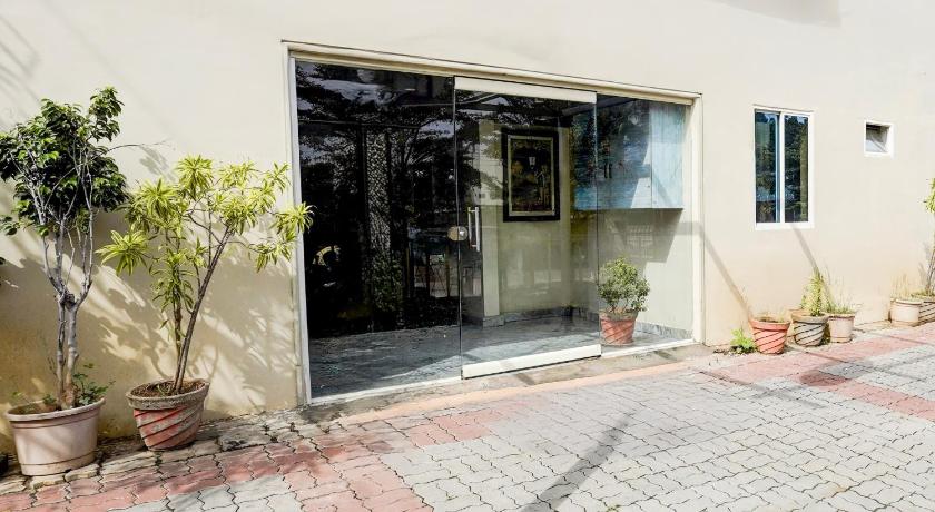OYO Hotel O Renigunta Near Railway Station - image 15