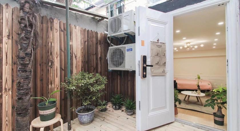 Shanghai Hills & Zinn Changle Road Homestay - image 15